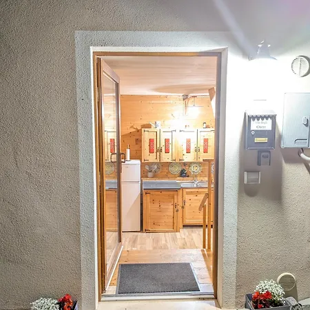 L'angolo Di Giocondo Apartman *